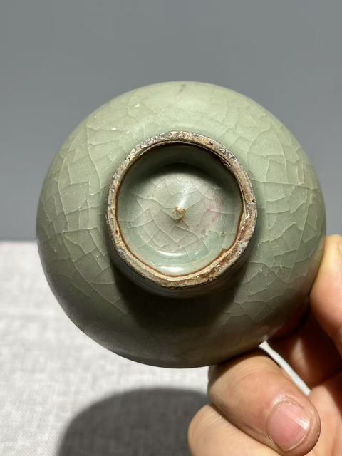 古玩陶瓷龍泉窯直口盞真品鑒賞圖