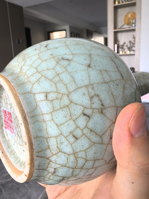 古玩陶瓷清中期 哥釉天球瓶真品鑒賞圖