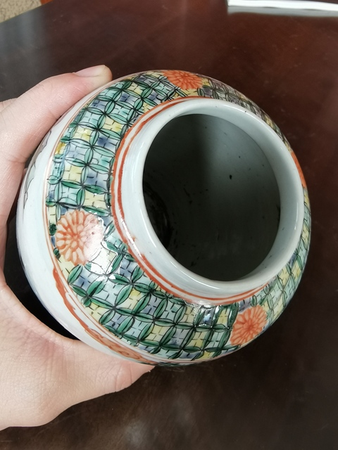 古玩陶瓷五彩人物故事罐真品鑒賞圖