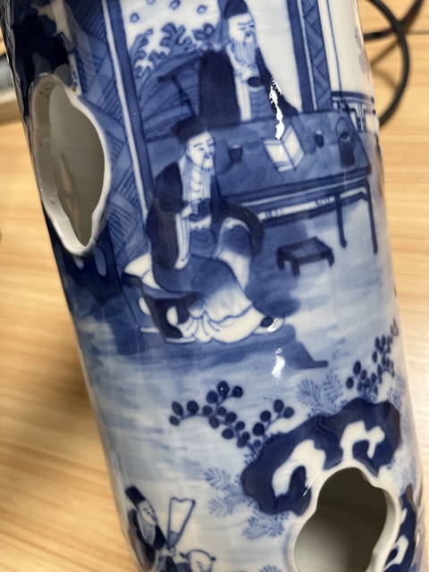 古玩陶瓷青花人物故事婁空帽筒真品鑒賞圖