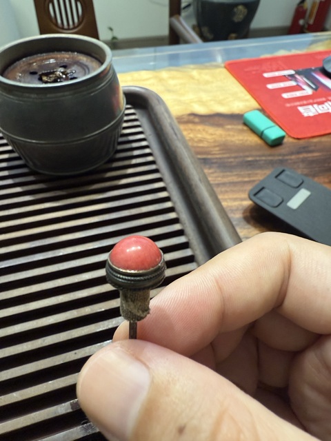 古玩玉器“染色”非天然翡翠“鼻煙壺”真品鑒賞圖