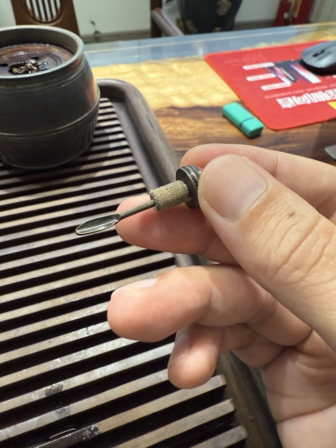 古玩玉器“染色”非天然翡翠“鼻煙壺”真品鑒賞圖