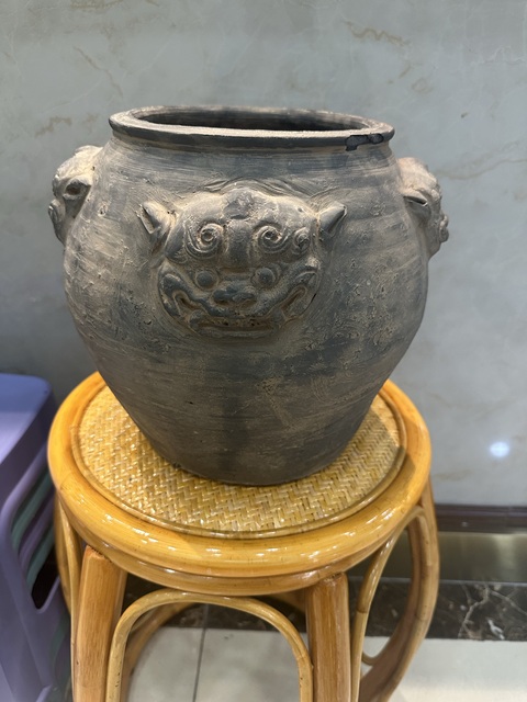 古玩陶瓷灰陶獸耳罐拍賣，當前價格999元