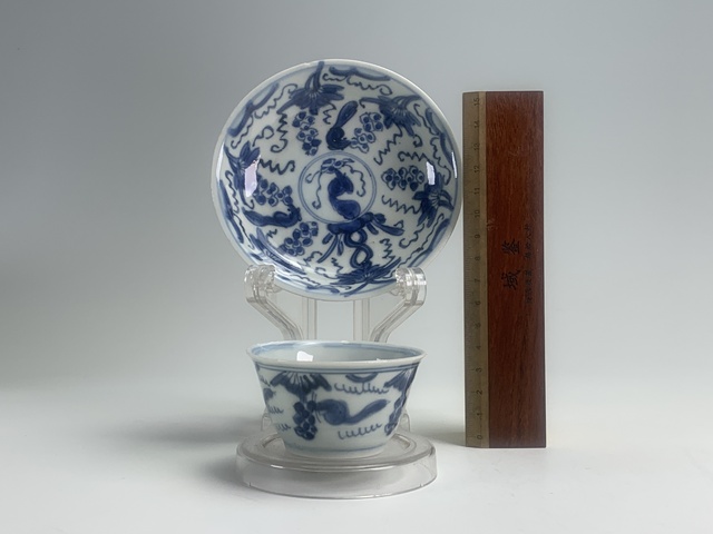 古玩陶瓷清康熙·青花松鼠葡萄紋杯碟拍賣,當前價格495元