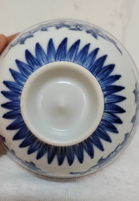 古玩陶瓷青花三多紋雞心杯真品鑒賞圖