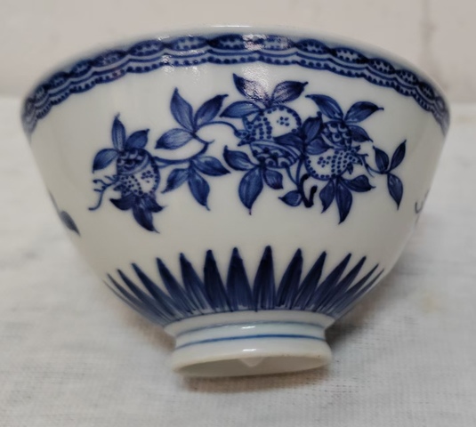 古玩陶瓷青花三多紋雞心杯真品鑒賞圖