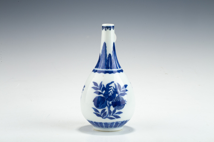 古玩陶瓷清中晚·青花三多紋膽瓶拍賣，當前價格976元