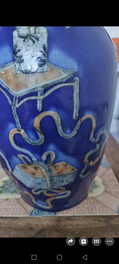 古玩陶瓷撇口瓶真品鑒賞圖
