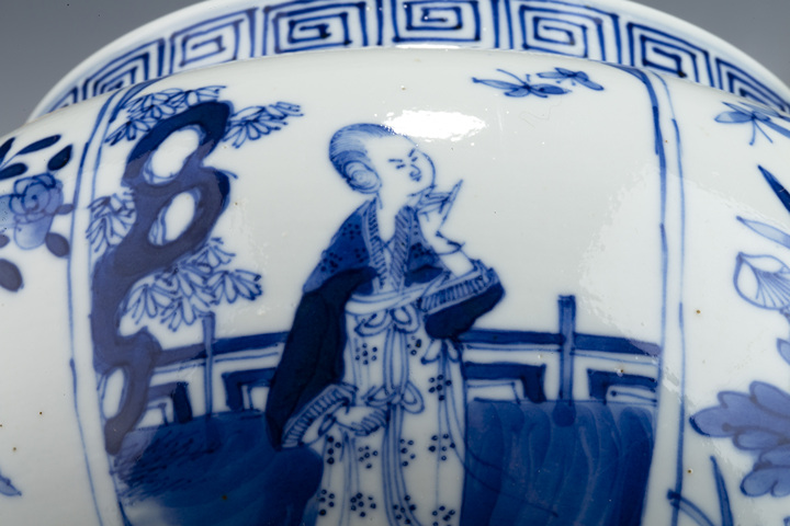 古玩陶瓷清晚·青花開窗花鳥仕女圖將軍罐拍賣，當前價格6680元