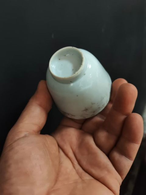 古玩陶瓷民國粉彩祝壽圖壓手杯真品鑒賞圖