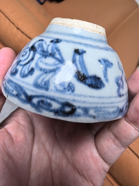 古玩陶瓷明中早青花纏枝花卉紋茶圓拍賣，當(dāng)前價(jià)格5980元