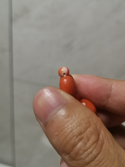 古玩玉器天然珊瑚串真品鑒賞圖