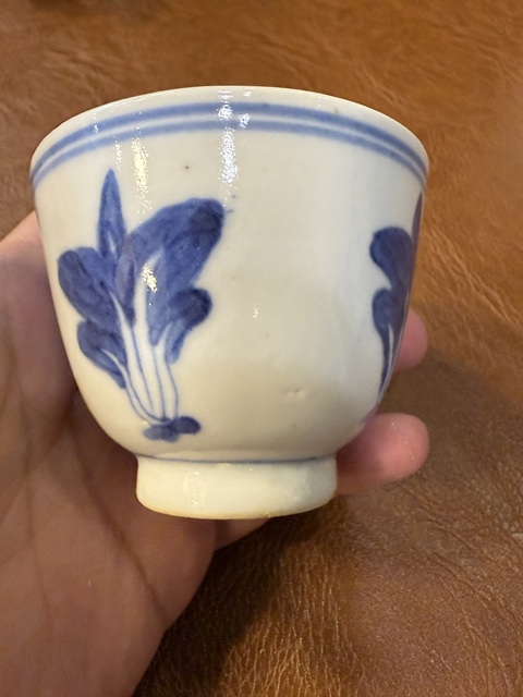 古玩陶瓷萊菔紋青花杯真品鑒賞圖
