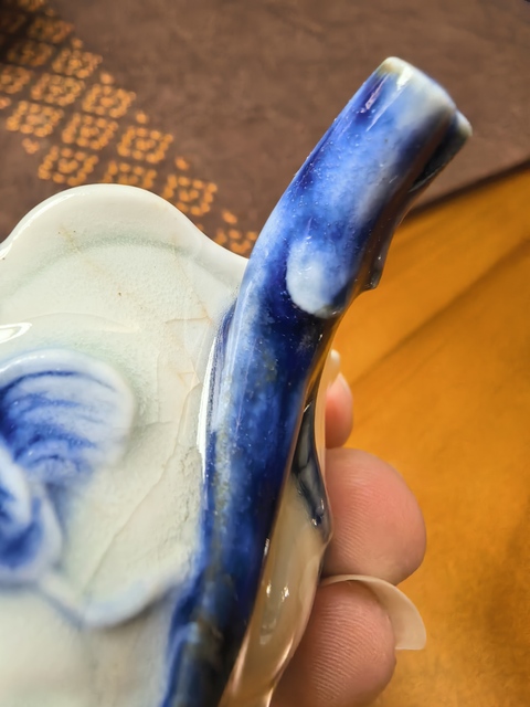 古玩陶瓷青花花形杯真品鑒賞圖