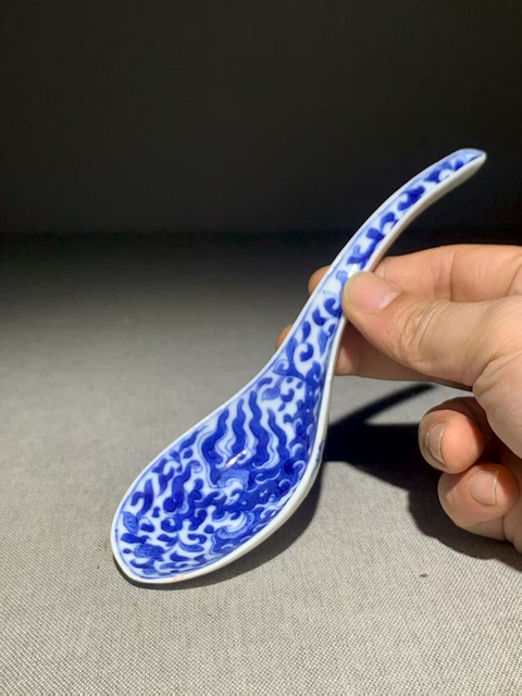 古玩陶瓷青花勺真品鑒賞圖