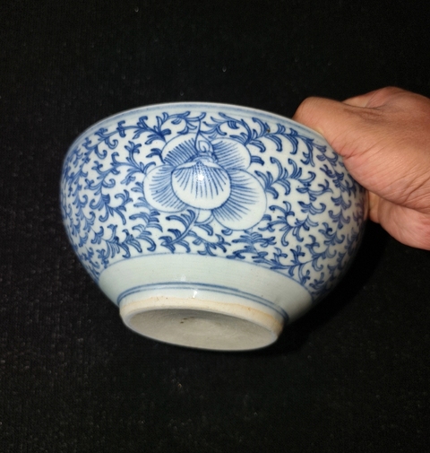 古玩陶瓷花卉紋青花研缽真品鑒賞圖