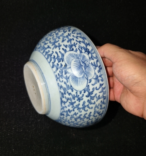 古玩陶瓷花卉紋青花研缽真品鑒賞圖