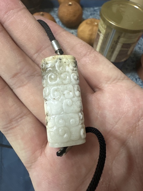 古玩玉器和田玉雕“卷云紋勒”真品鑒賞圖