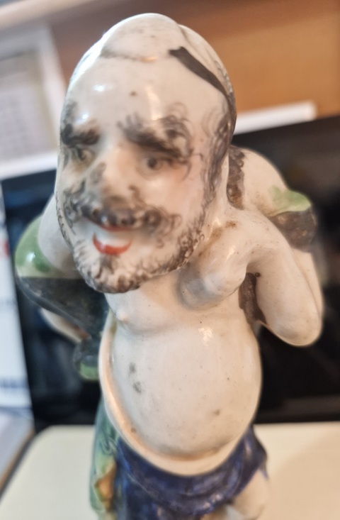 古玩陶瓷五彩人物造像真品鑒賞圖