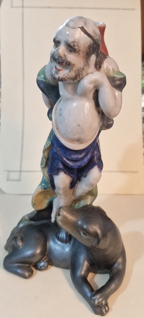 古玩陶瓷五彩人物造像真品鑒賞圖