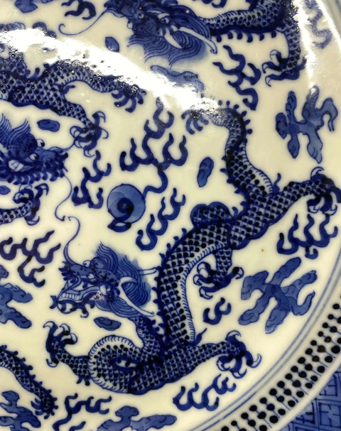 古玩陶瓷清中晚期 青花五龍盤真品鑒賞圖