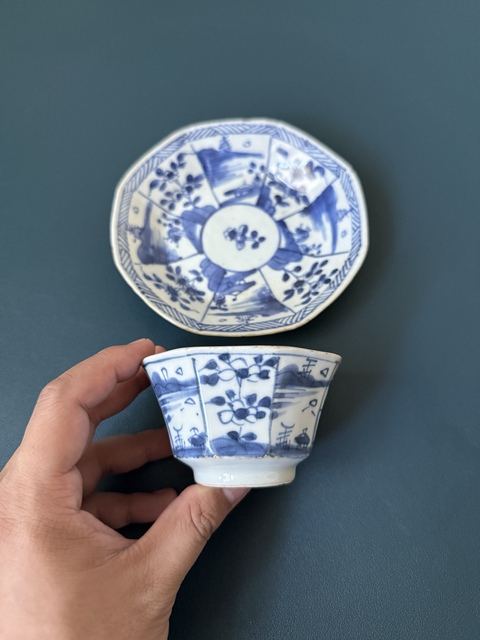 古玩陶瓷山水紋青花杯盤真品鑒賞圖
