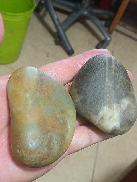 古玩玉器和田玉籽料原石拍賣,當前價格1680元