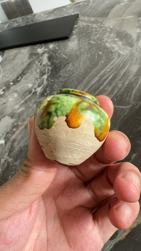 古玩陶瓷唐三彩罐真品鑒賞圖