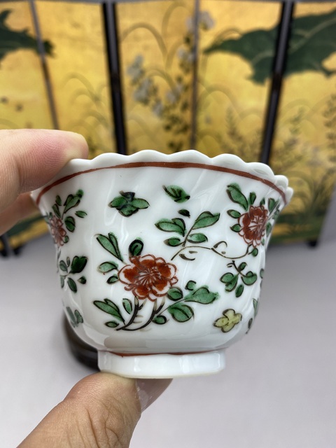 古玩陶瓷清康熙 五彩花卉紋花口杯拍賣,當前價格2277元