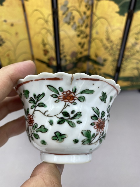古玩陶瓷清康熙 五彩花卉紋花口杯拍賣,當前價格2277元