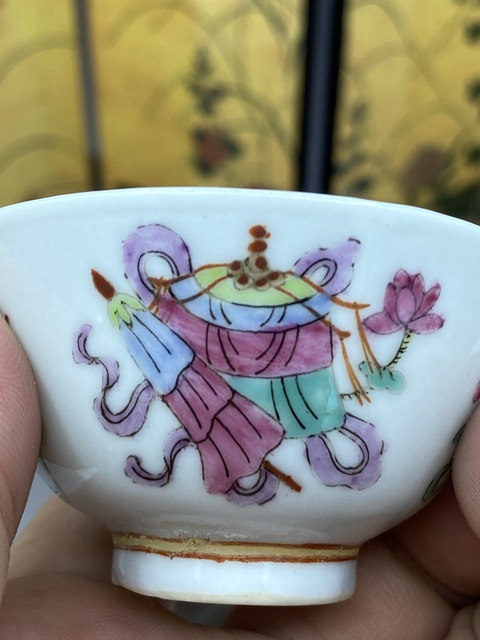 古玩陶瓷清同治時期 粉彩八寶紋仰鐘杯拍賣,當前價格2277元