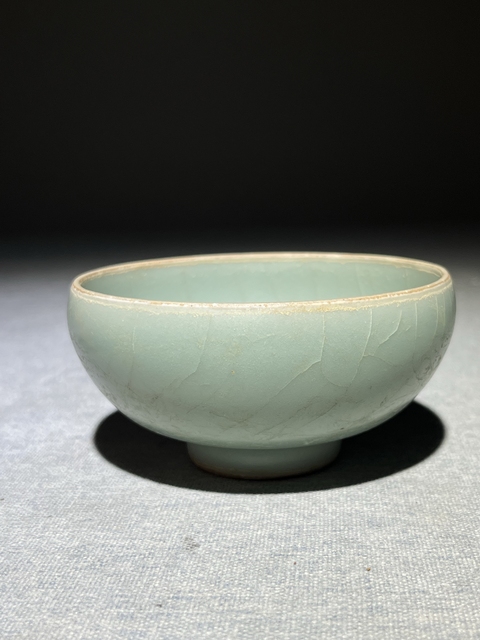 古玩陶瓷龍泉窯直口盞真品鑒賞圖