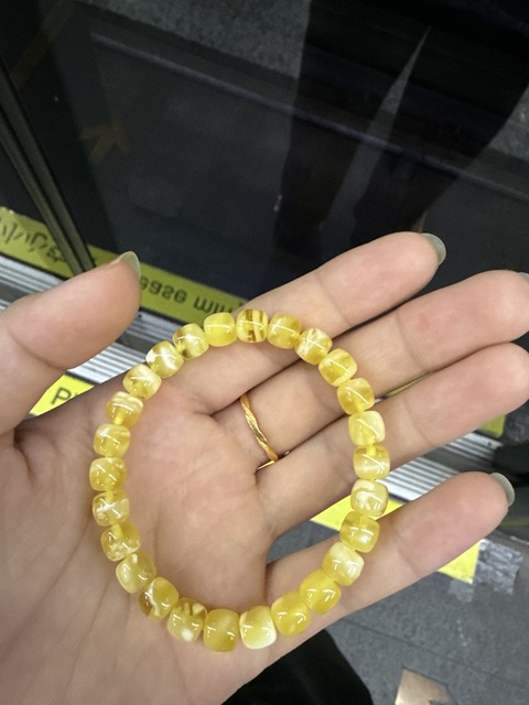 古玩玉器天然蜜蠟真品鑒賞圖