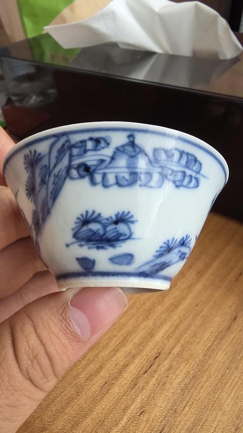 古玩陶瓷青花狩獵圖茶杯真品鑒賞圖