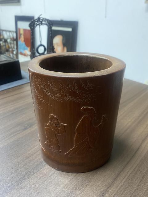 古玩雜項(xiàng)竹刻筆筒真品鑒賞圖