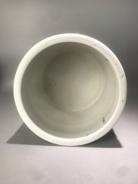 古玩陶瓷飄帶繡球獅子紋圈足筒式爐真品鑒賞圖