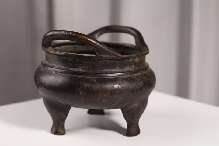 古玩銅器三足爐真品鑒賞圖
