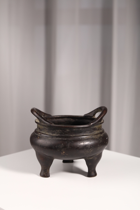古玩銅器三足爐真品鑒賞圖