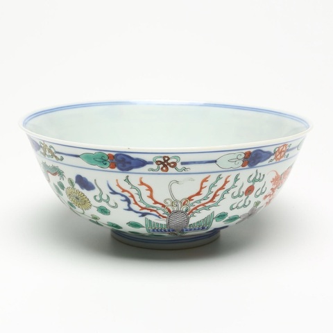 古玩陶瓷清同治青花加五彩龍鳳紋碗真品鑒賞圖