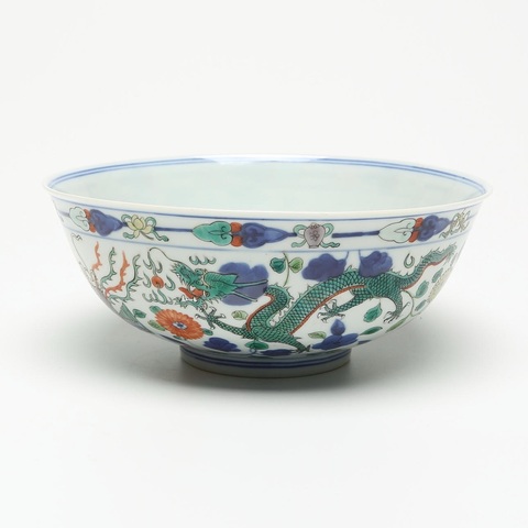 古玩陶瓷清同治青花加五彩龍鳳紋碗真品鑒賞圖