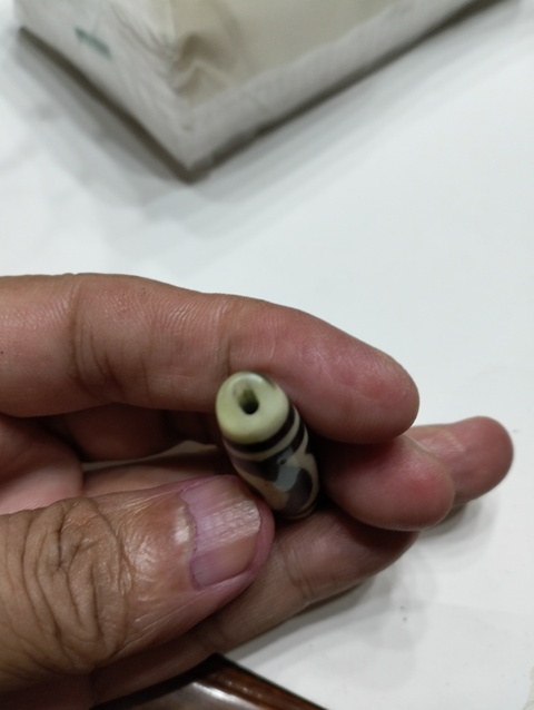 古玩玉器清代老料器天珠拍賣,當前價格999元