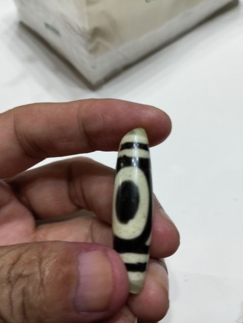 古玩玉器清代老料器天珠拍賣,當前價格999元