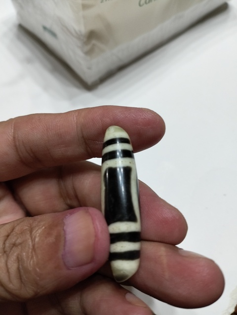 古玩玉器清代老料器天珠拍賣,當前價格999元