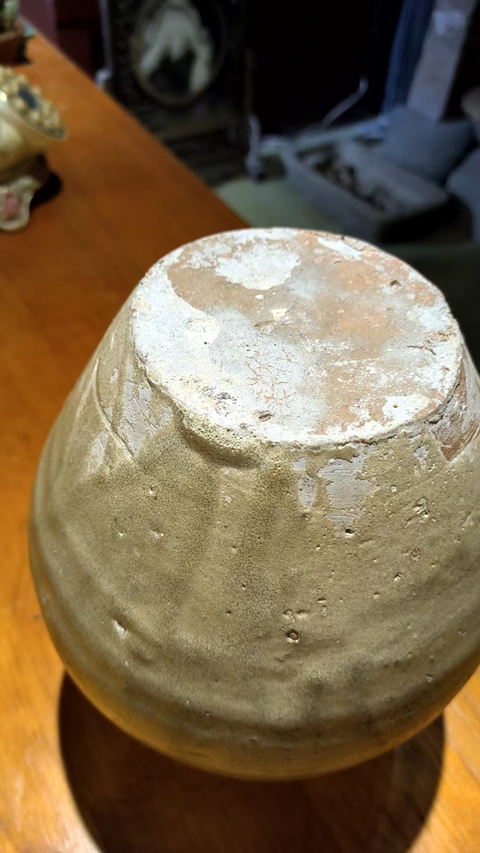古玩陶瓷越窯青瓷四系盤口瓶真品鑒賞圖