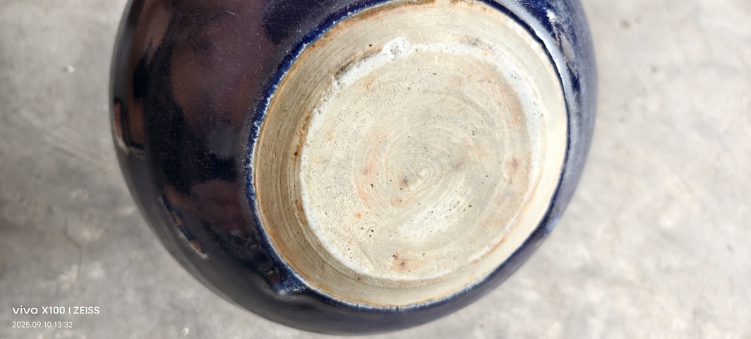 古玩陶瓷霽藍(lán)釉香爐真品鑒賞圖