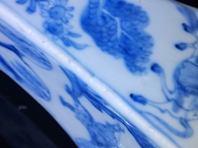 古玩陶瓷青花人物故事紋四方瓶真品鑒賞圖