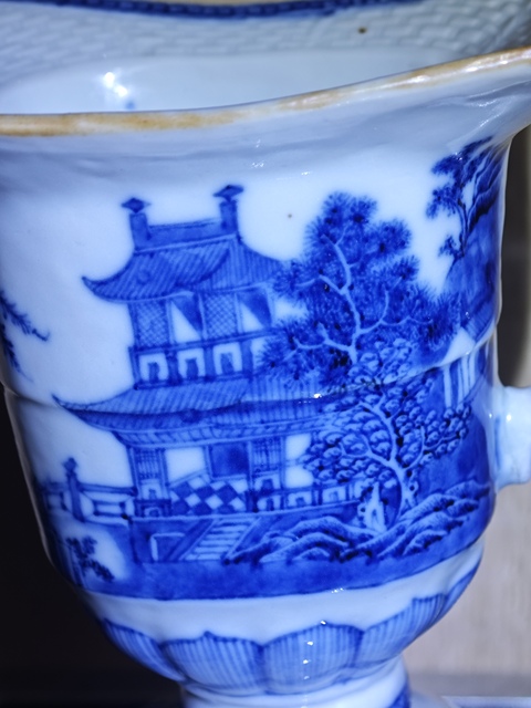 古玩陶瓷青花山水人物爵杯拍賣，當前價格2600元