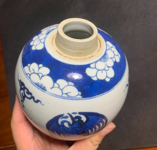 古玩陶瓷團鶴紋青花罐真品鑒賞圖