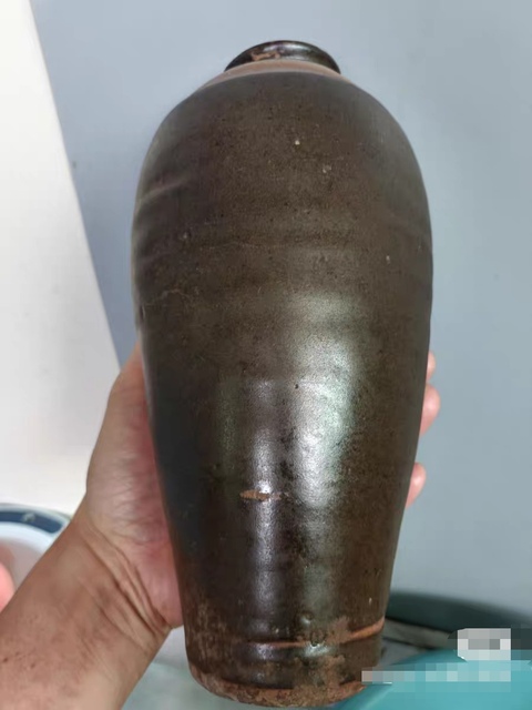 古玩陶瓷磁州窯瓶真品鑒賞圖