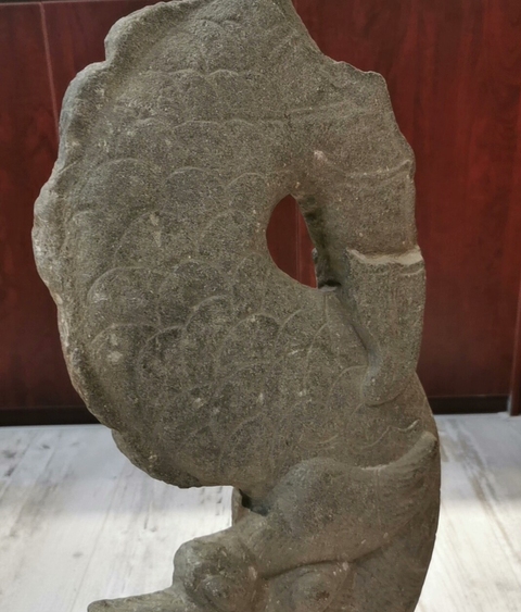 古玩雜項鴟吻拍賣，當前價格9800元